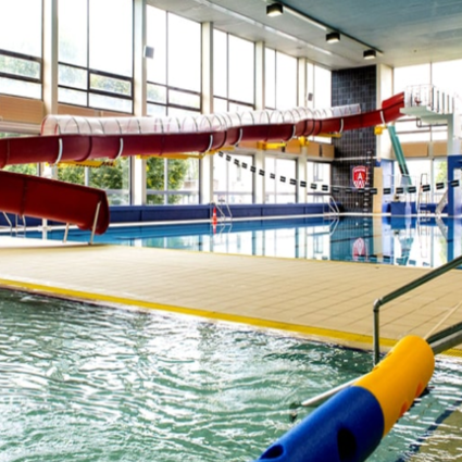 deurne leeft arena zwembad plafond gevaar instorting